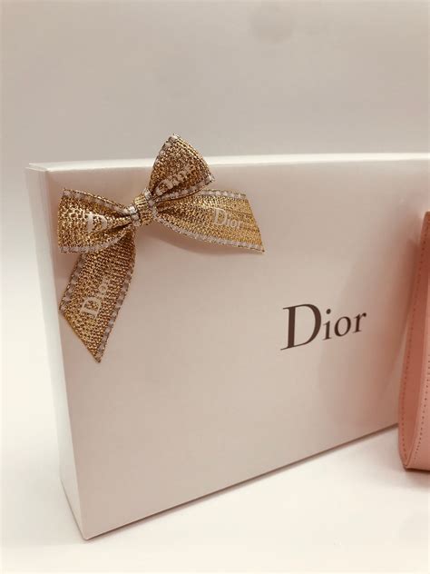 pochette dior maquillage|dior maquillage site officiel.